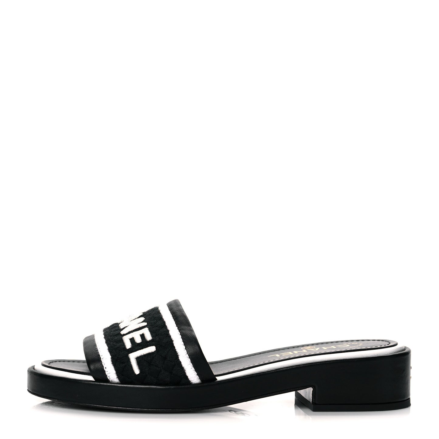 Lambskin Embroidered CC Mule Sandal 39 Black White