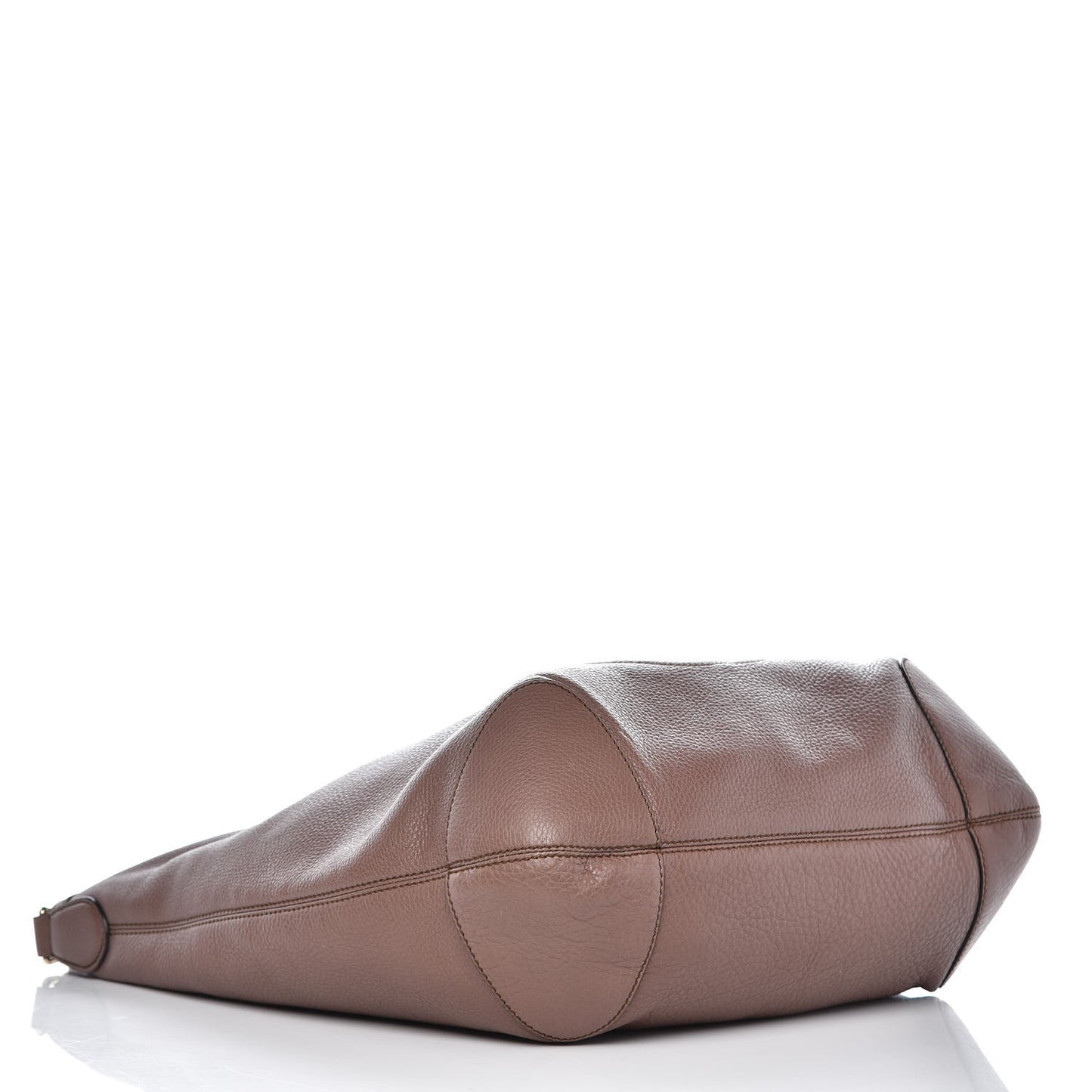 Pebbled Calfskin Medium Soho Chain Hobo Dark Cipria