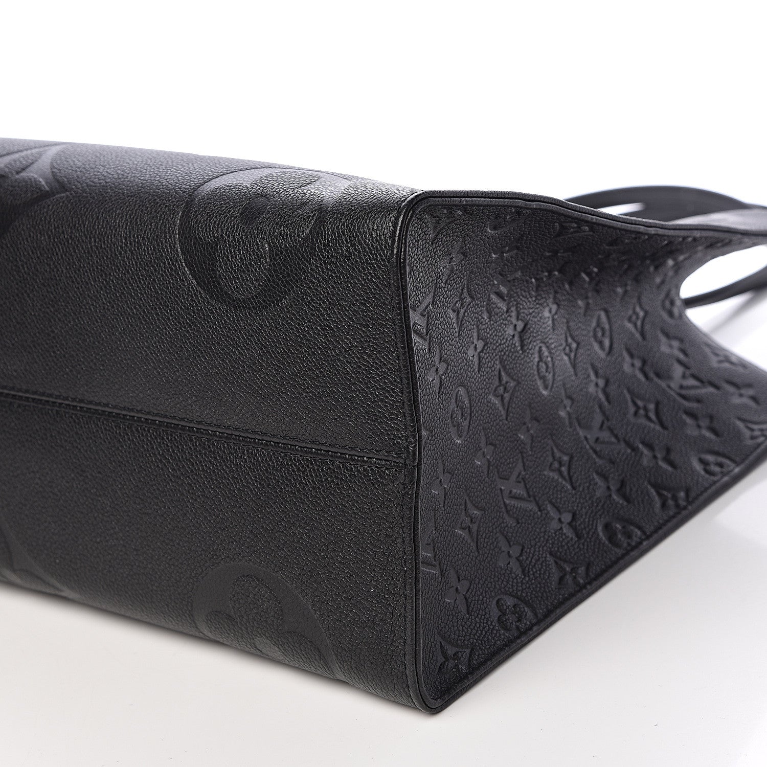 Louis Vuitton Empreinte Monogram Giant Onthego GM Black 9 of 9