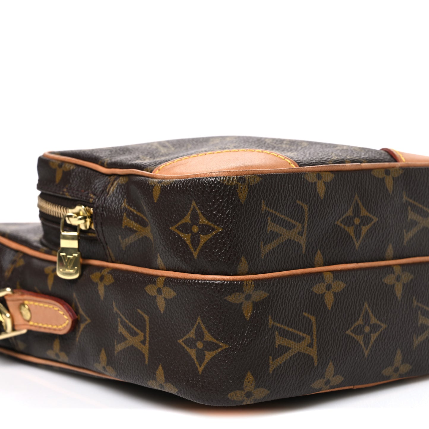 Monogram Amazone