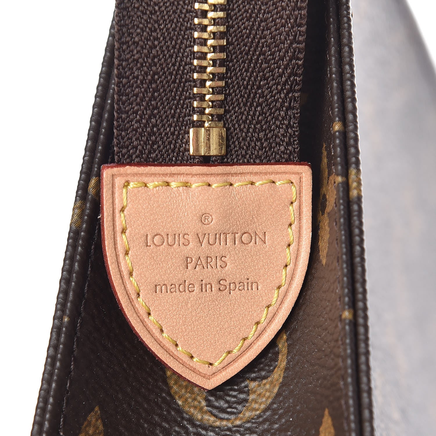 Louis Vuitton Monogram Toiletry Pouch 19 6 of 10