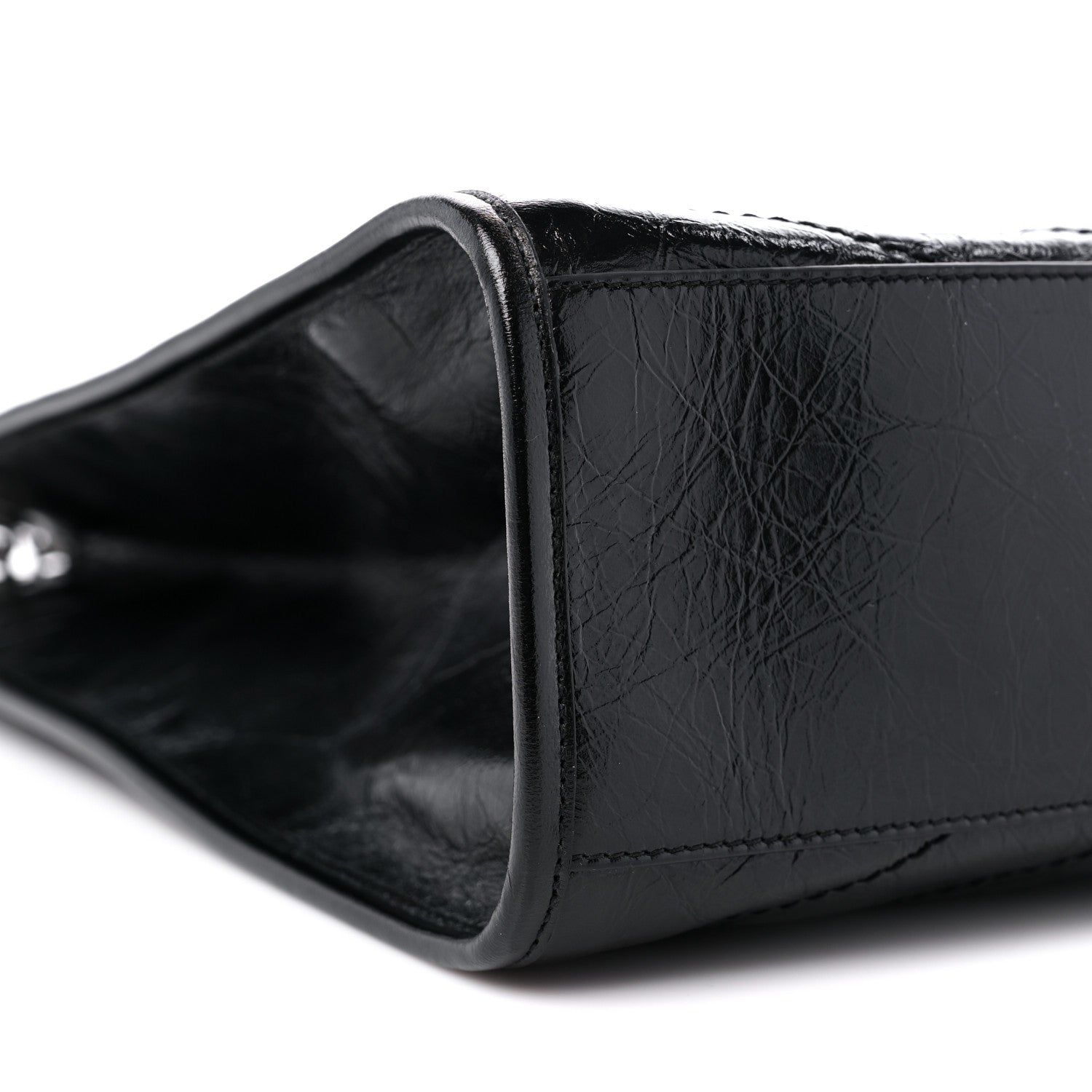 Saint Laurent Crinkled Calfskin Matelasse Monogram Large Niki Shopper Tote Black 8 of 10