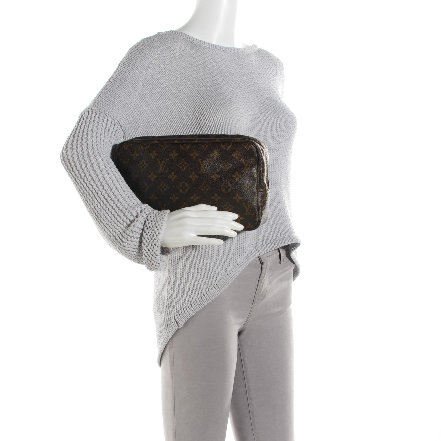 Louis Vuitton Monogram Trousse Toilette 28 2 of 8