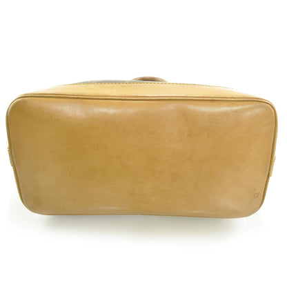 Louis Vuitton Monogram Alma 4 of 9