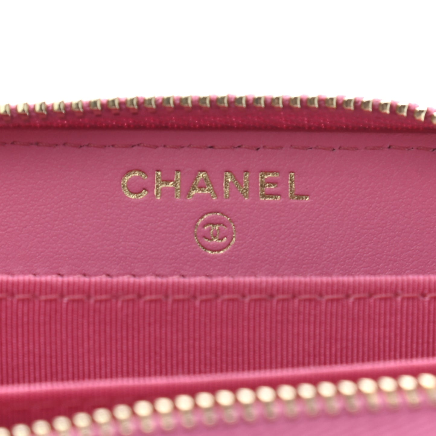Caviar Quilted Zip Coin Purse Pink