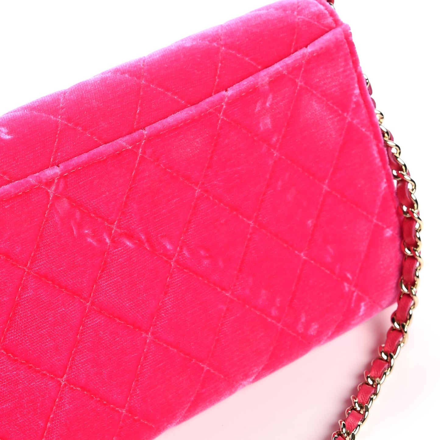 Velvet Quilted Clutch With Chain Pink