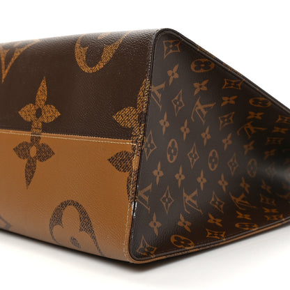 Louis Vuitton Reverse Monogram Giant Onthego GM 8 of 8