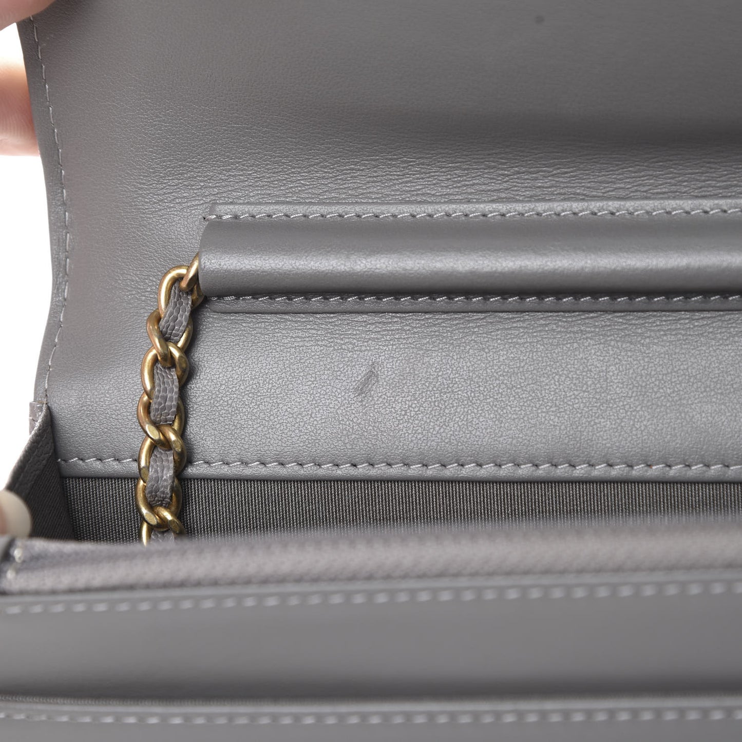 Caviar Quilted Boy Wallet On Chain WOC Grey