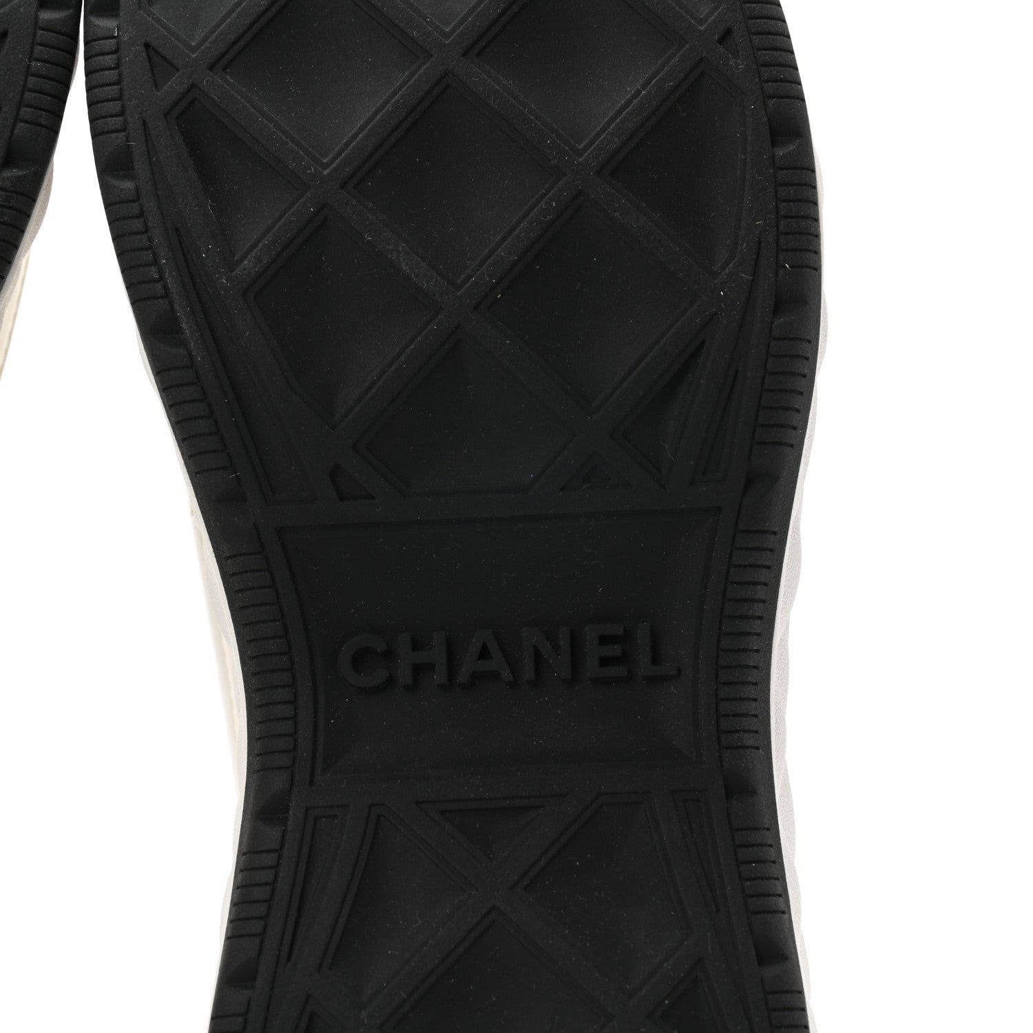 Chanel Velvet Calfskin Mixed Fibers CC Sneakers 40 Ivory Black 6 of 8