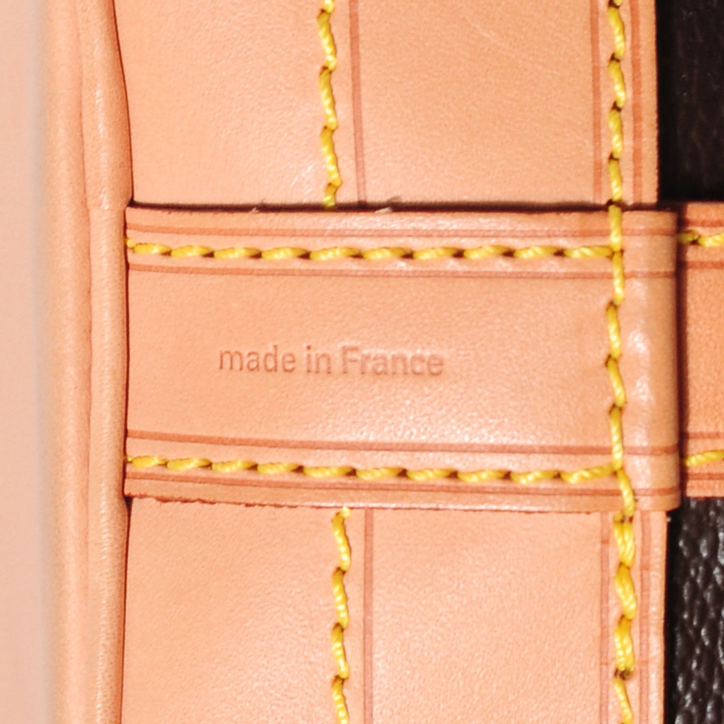 Monogram Noe