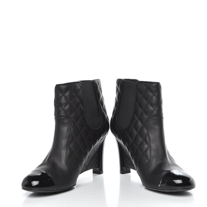 Chanel Lambskin Patent Quilted Wedge Ankle Boots 39 Black 5 of 14