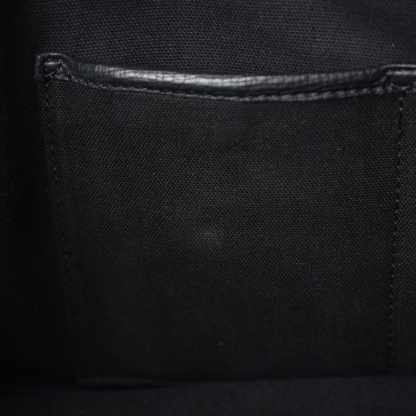 Derby Calfskin House Check Medium Welburn Tote Black