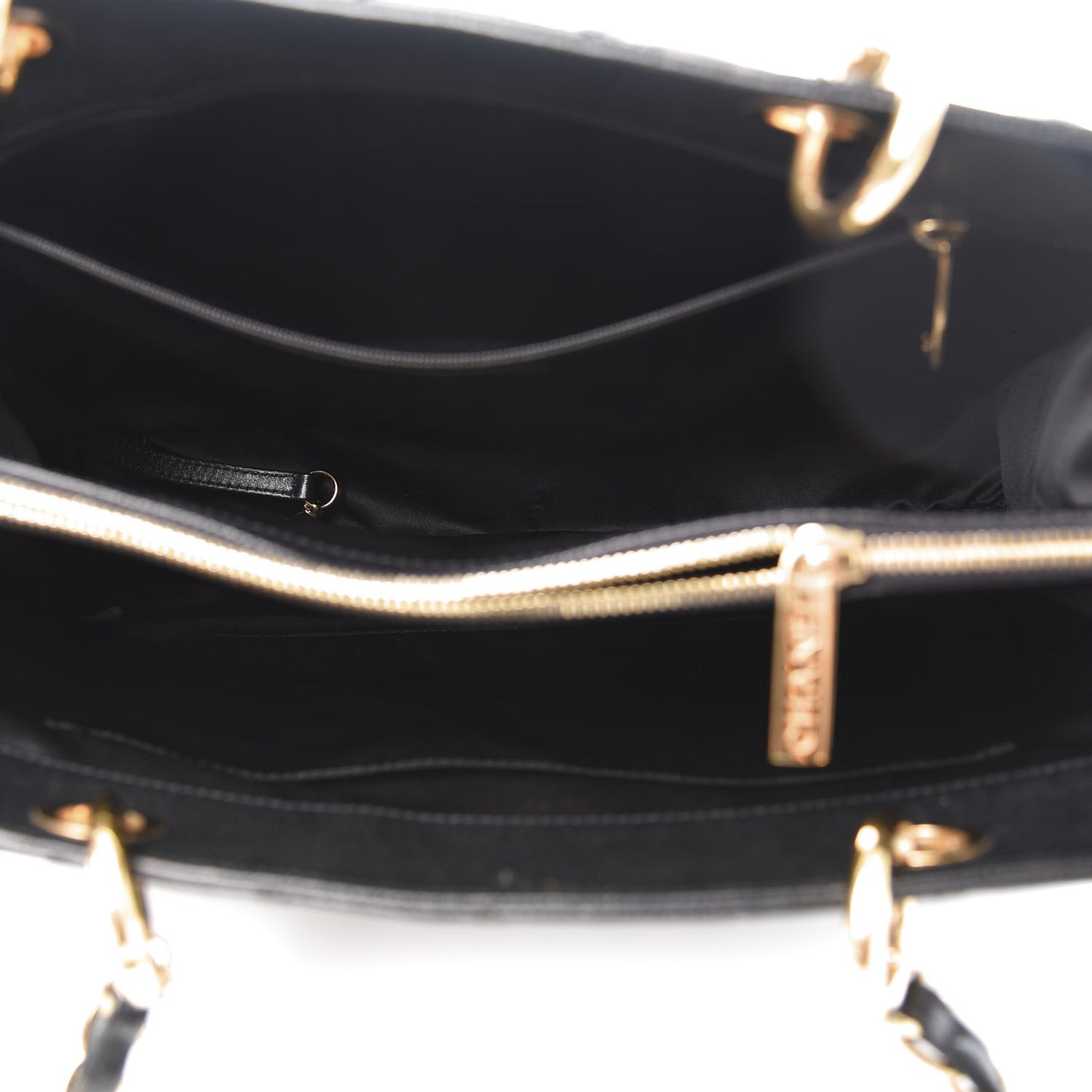 Caviar Quilted Grand Shopping Tote GST Black