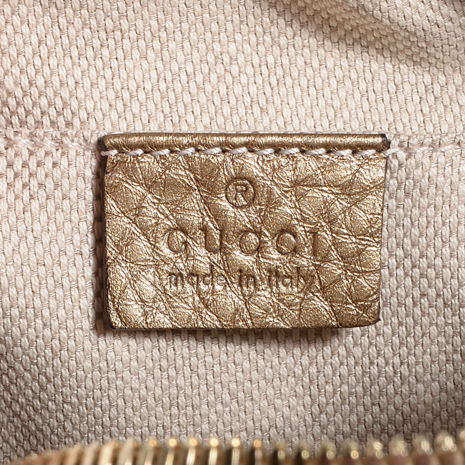 Gucci Metallic Pebbled Calfskin Small Soho Disco Bag Golden Beige 6 of 7