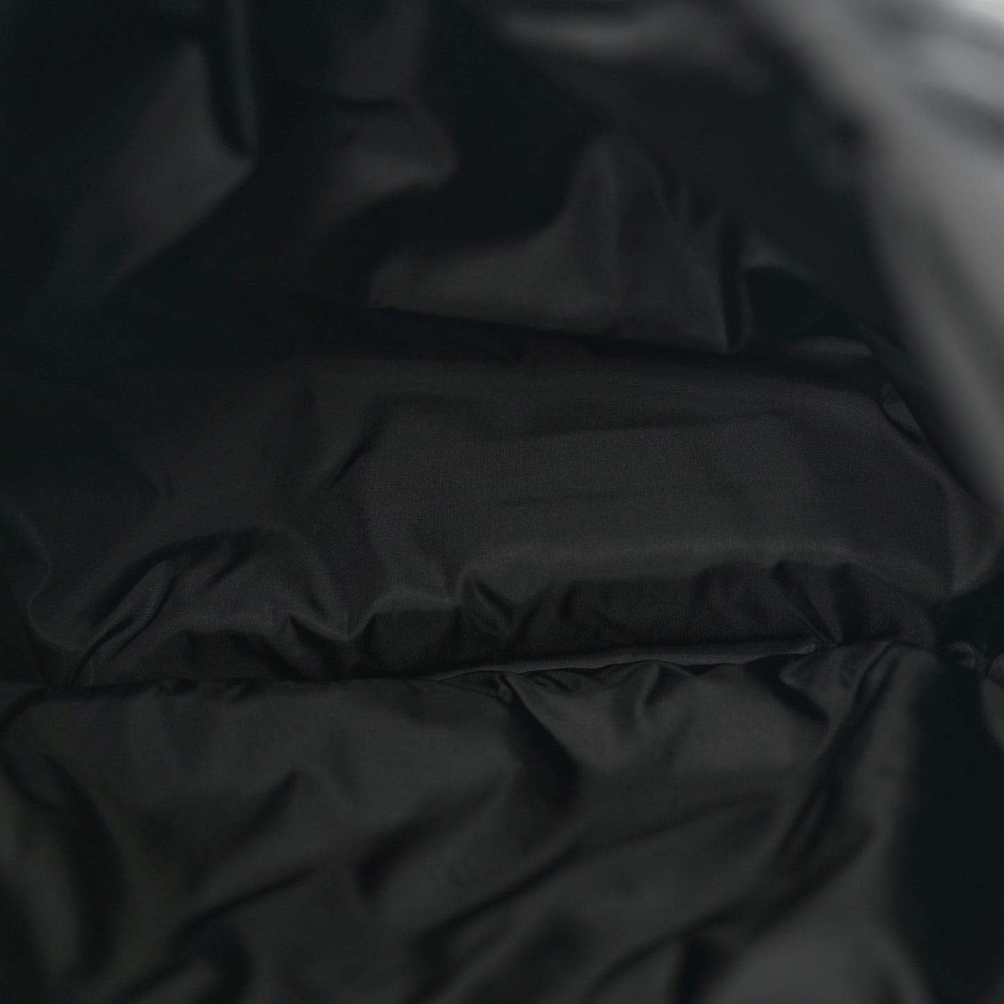 Econyl Nylon Lou Puffer Messenger Black