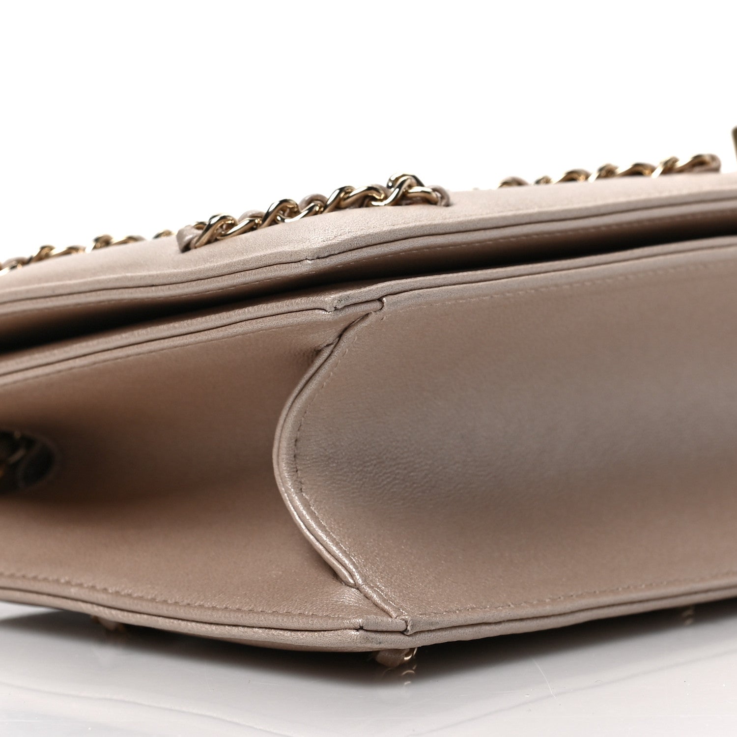 Chanel Metallic Lambskin Chain Embellished Clutch Light Gold 8 of 9
