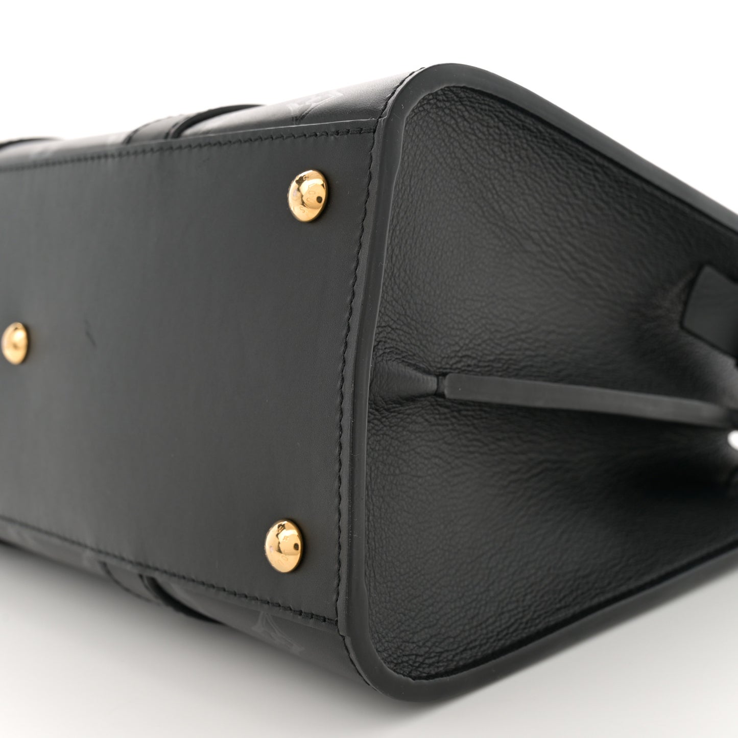Monogram Cuir Plume Very Tote MM Black