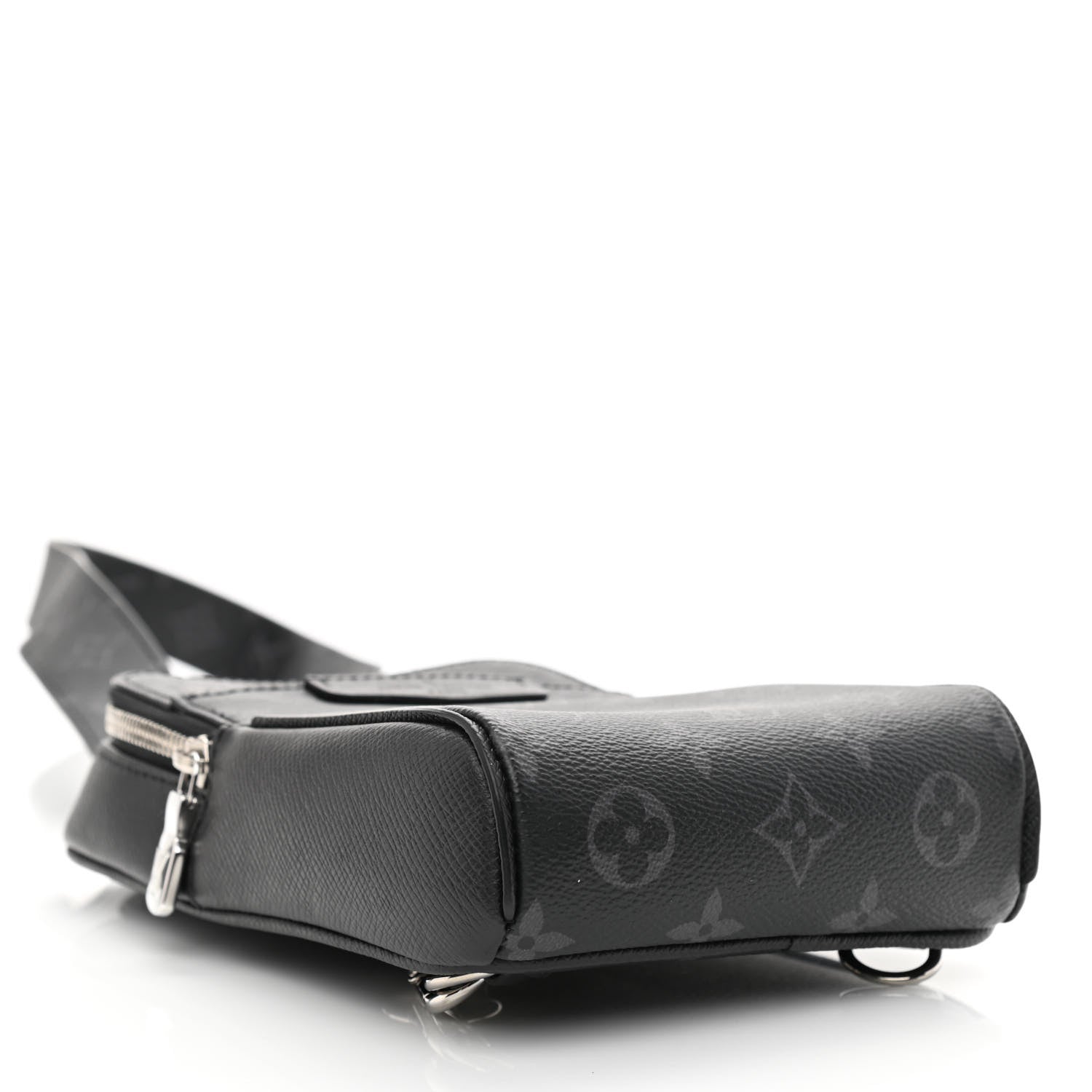 Louis Vuitton Taigarama Outdoor Slingbag Black 4 of 9