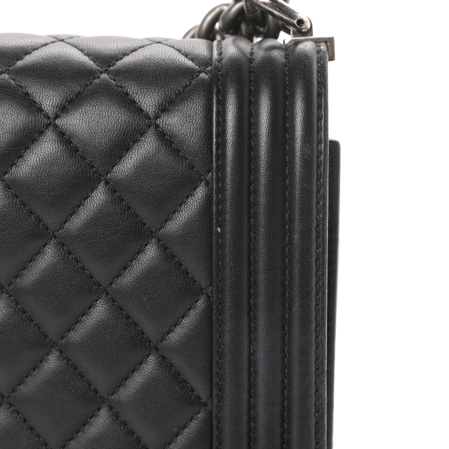 Lambskin Quilted Medium Boy Flap Black