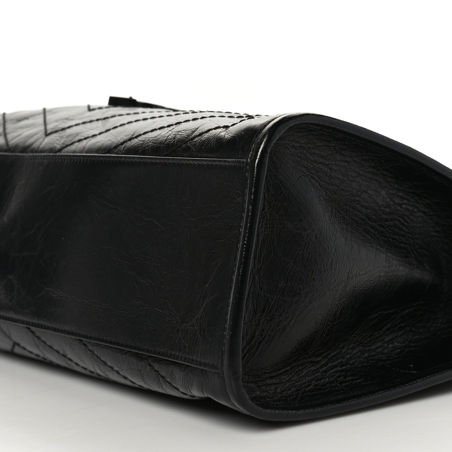 Saint Laurent Crinkled Calfskin Matelasse Monogram Large Niki Shopper Tote Black 8 of 8