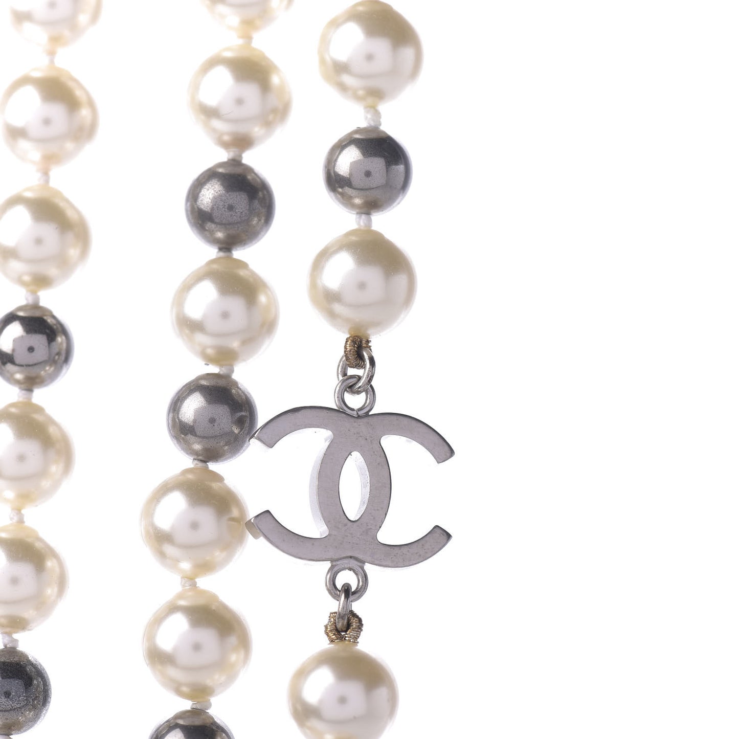 Pearl CC Long Necklace Silver Pearly White Grey