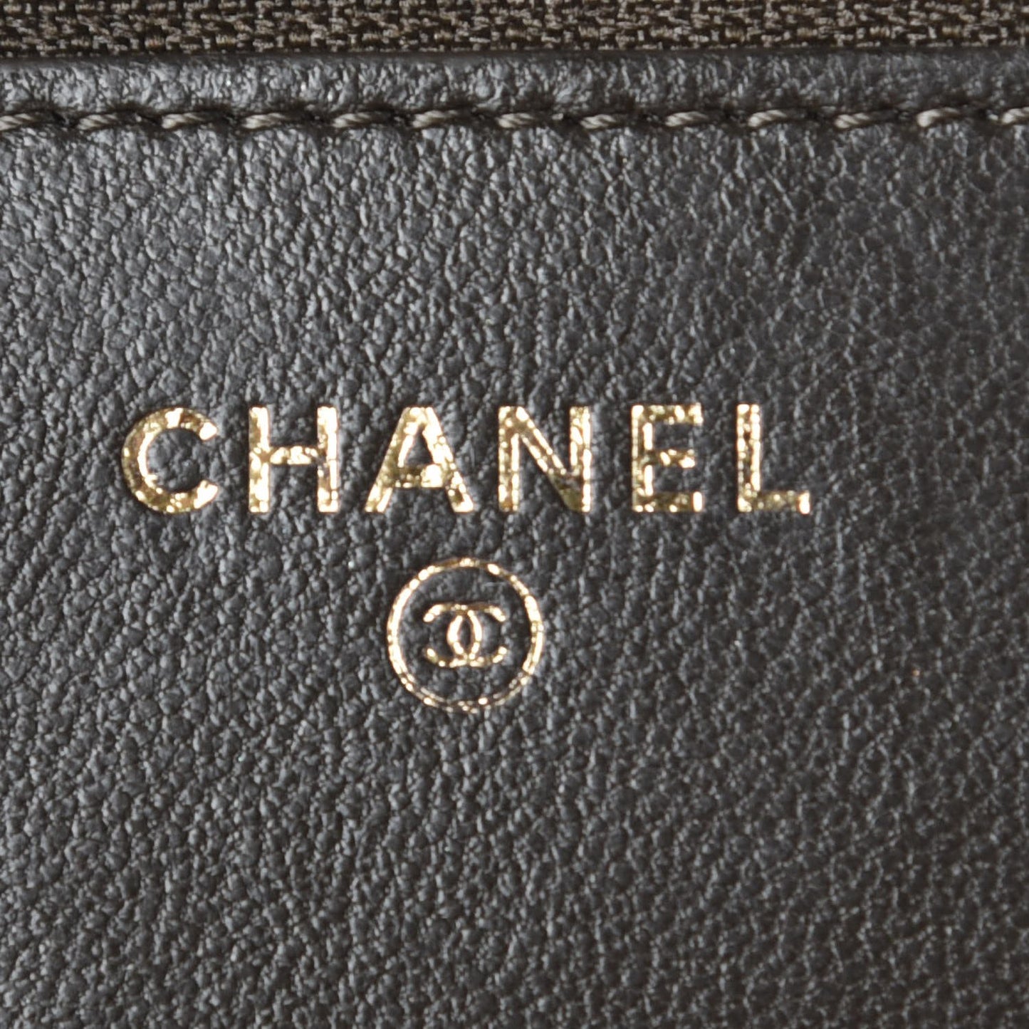Metallic Python Boy Wallet On Chain WOC Green
