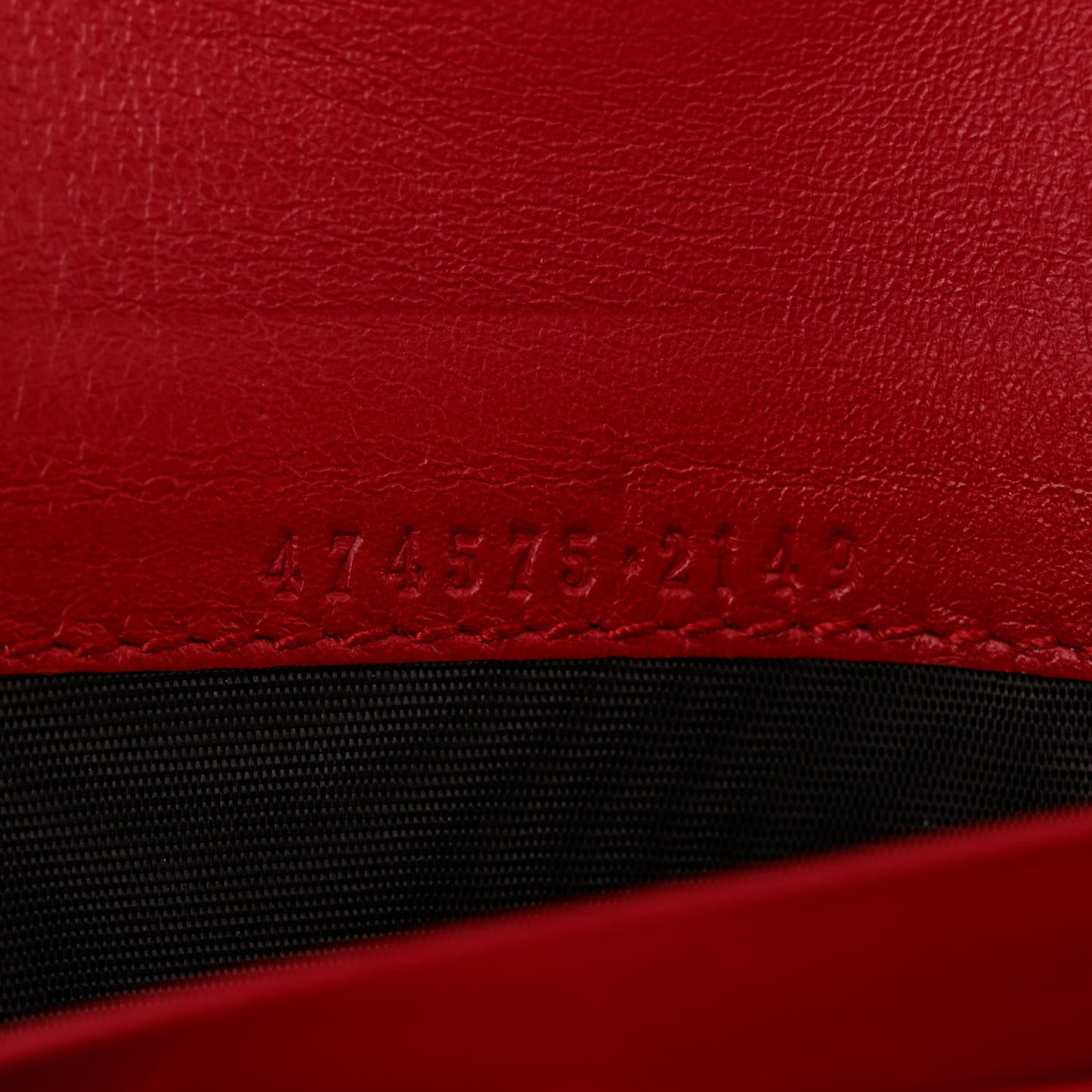 Calfskin Matelasse GG Marmont Chain Wallet Hibiscus Red