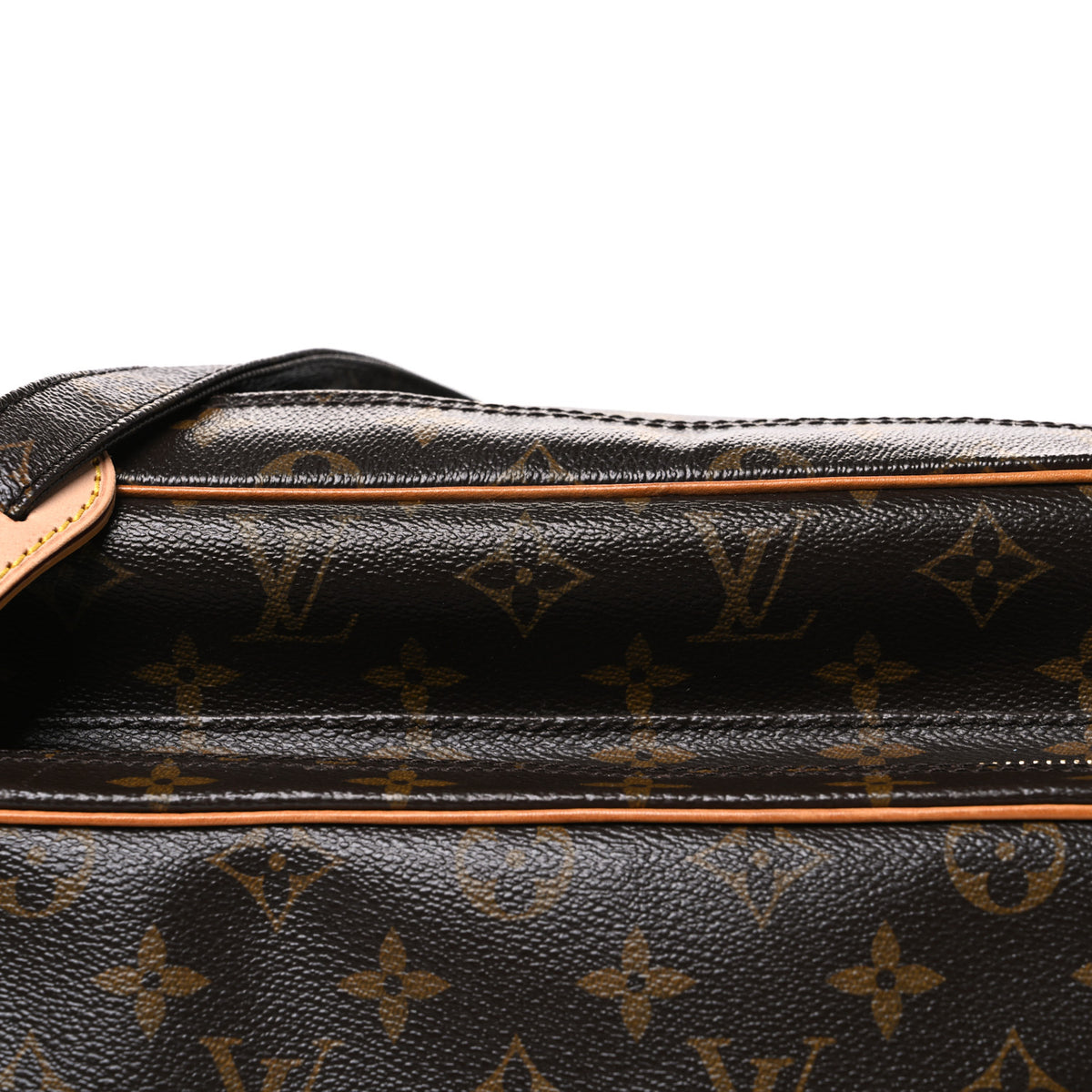 Monogram Nil 28