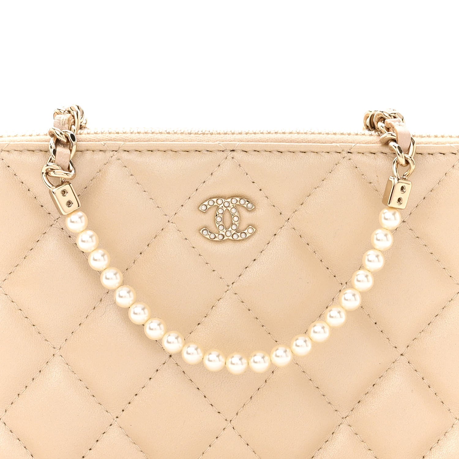 Chanel Iridescent Lambskin Quilted Pearl Clutch With Chain Beige 11 of 14