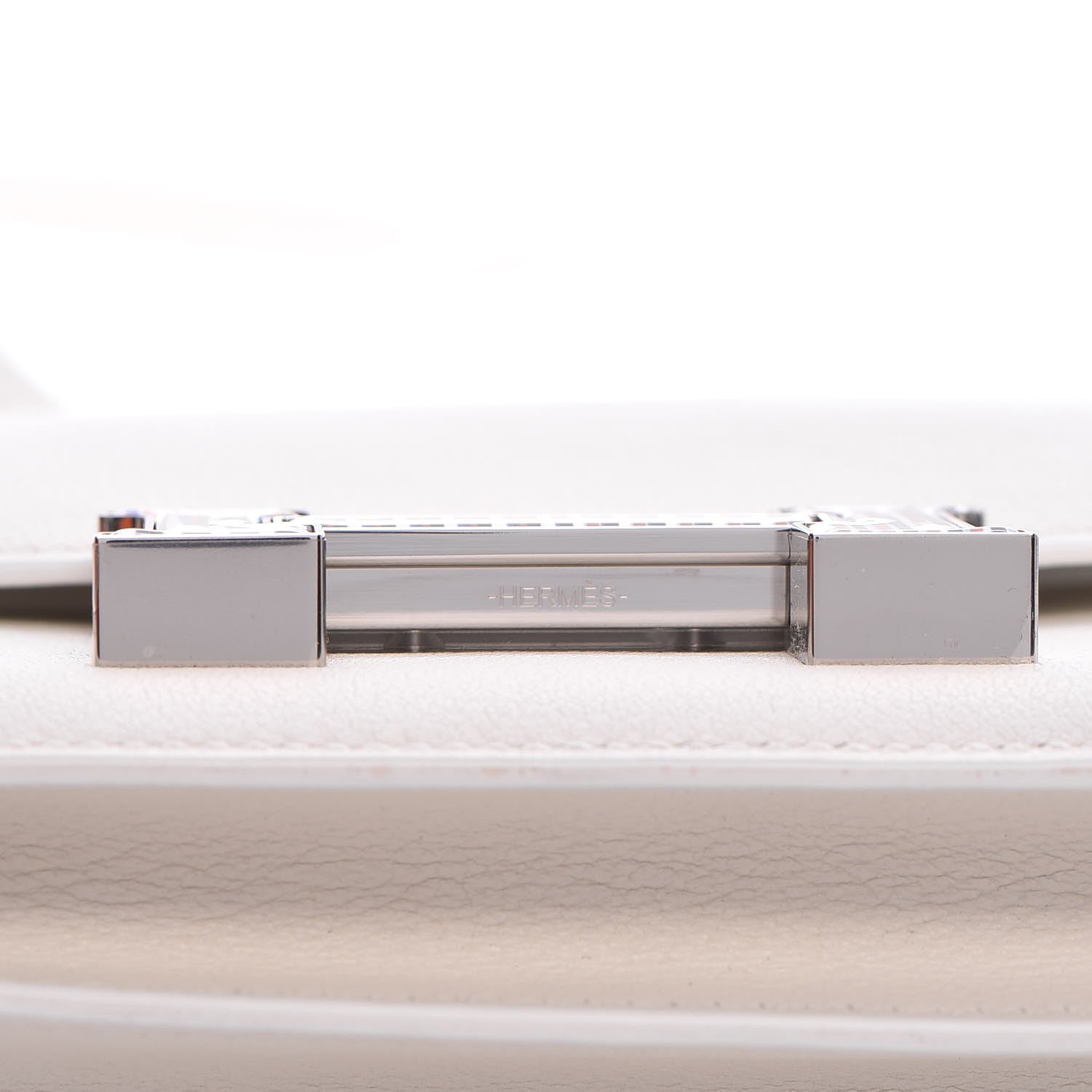 Hermes Evercolor Optique Enamel Constance 18 White 13 of 17