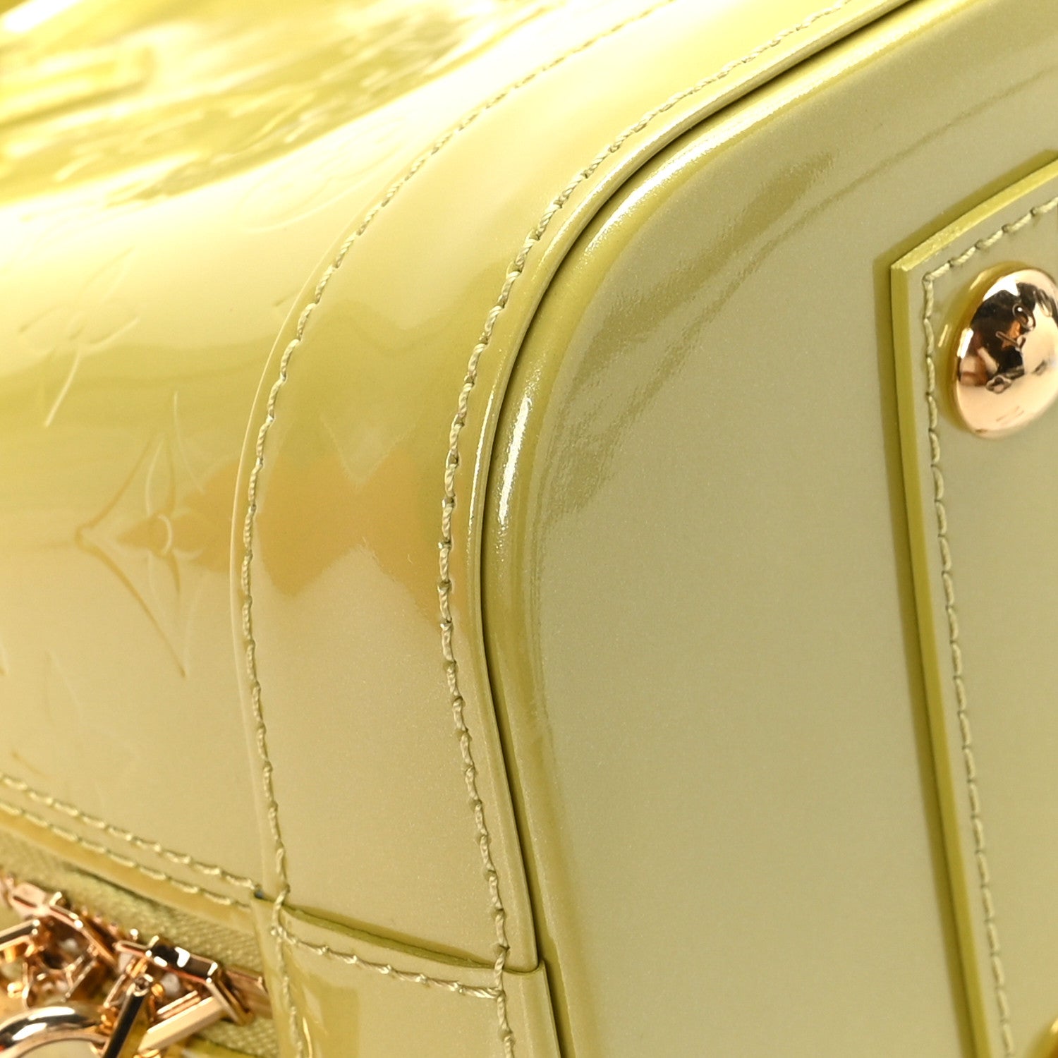 Louis Vuitton Vernis Alma PM Vert Impression 7 of 10