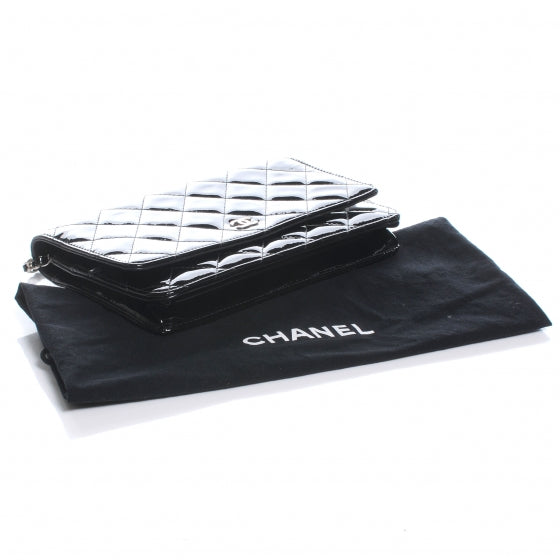 Patent Quilted Wallet On Chain WOC Black