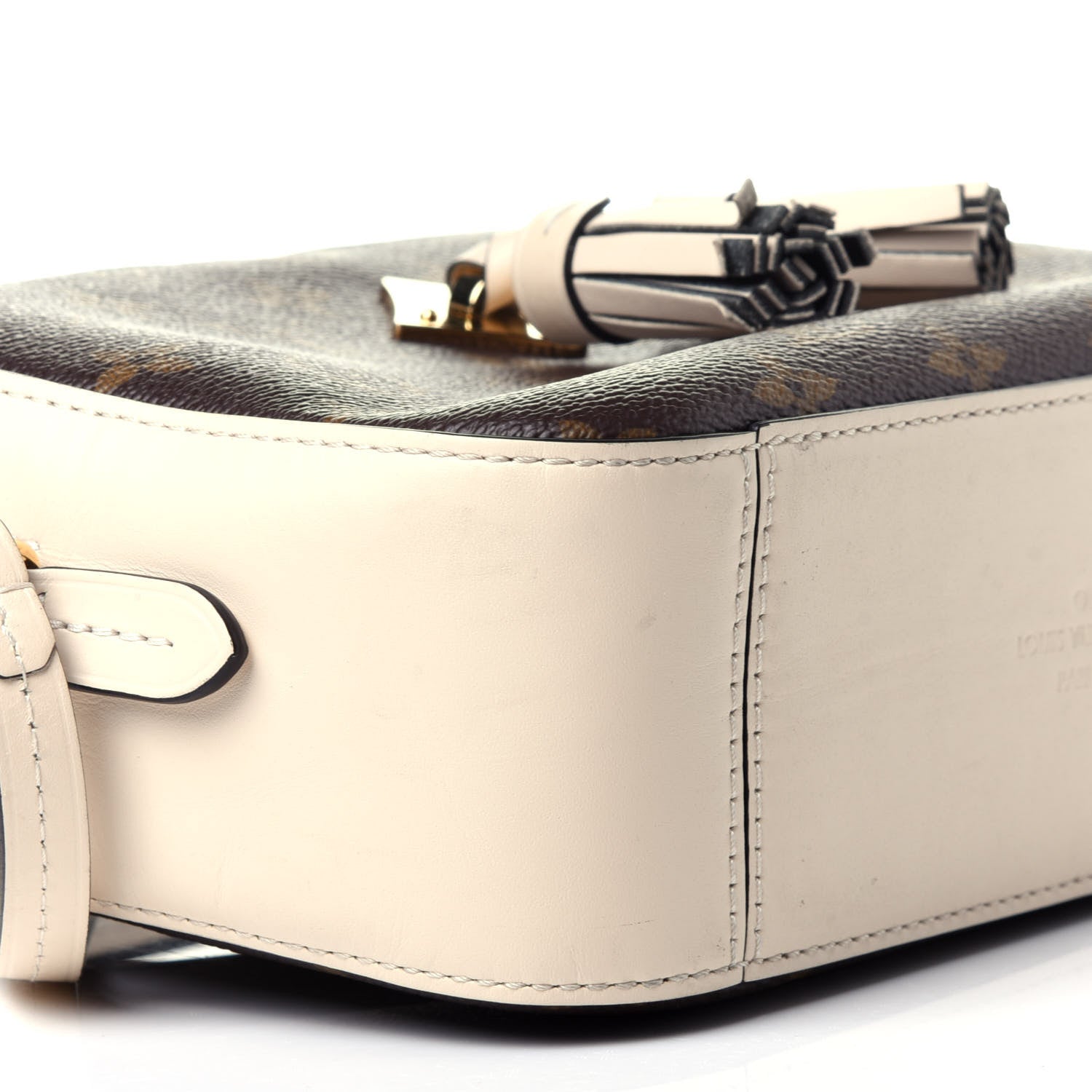 Louis Vuitton Monogram Saintonge Creme 9 of 12