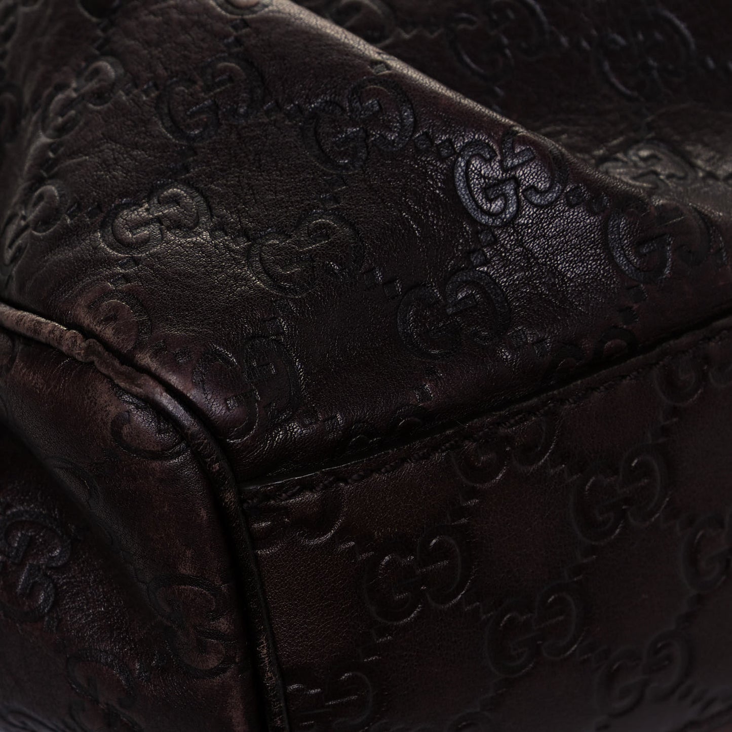 Guccissima Medium Sukey Tote Chocolate