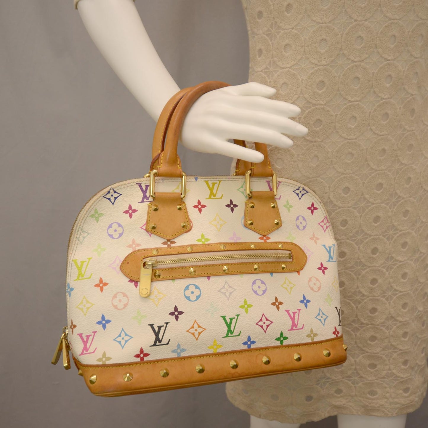 Monogram Multicolor Alma White