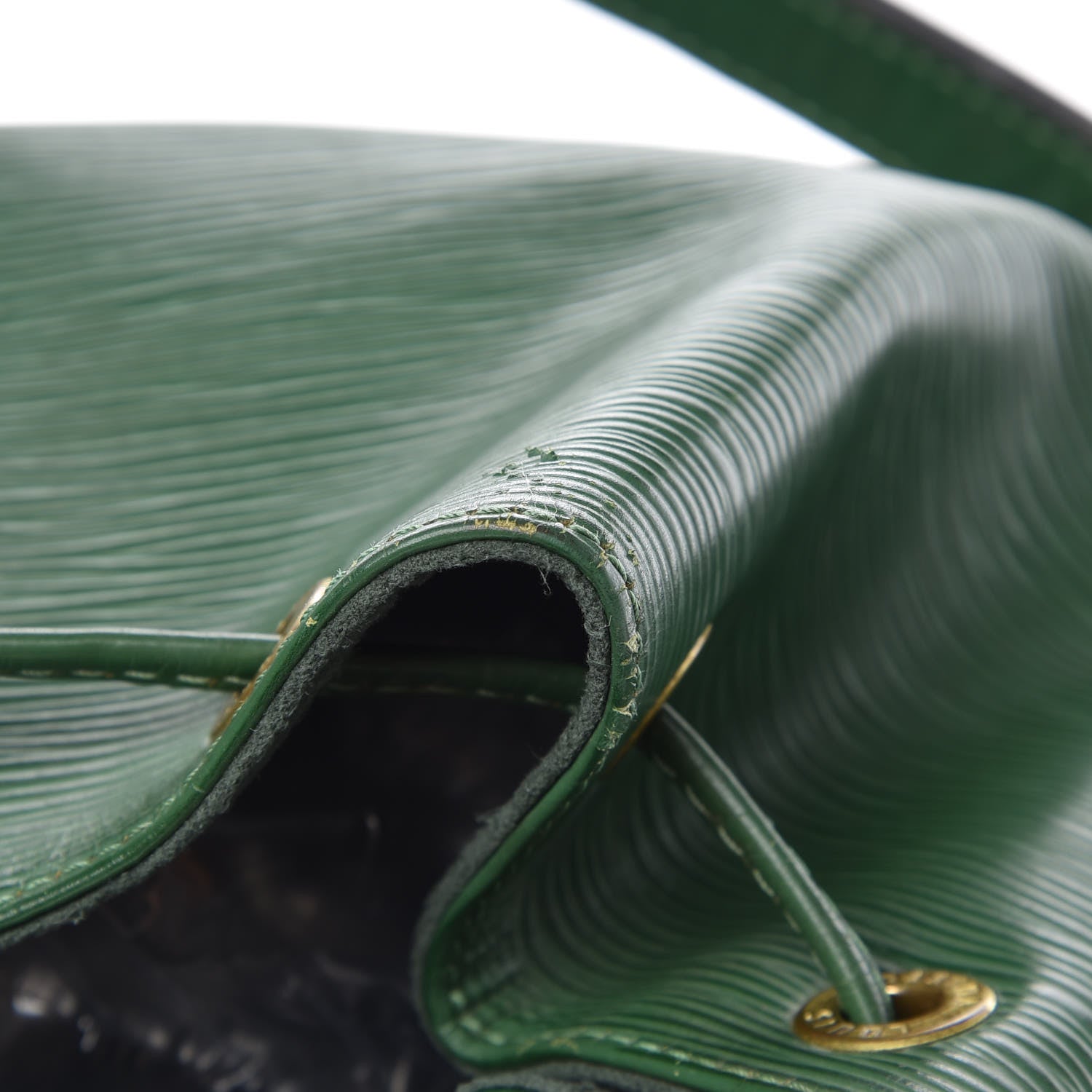 Louis Vuitton Epi Noe Borneo 18 of 19