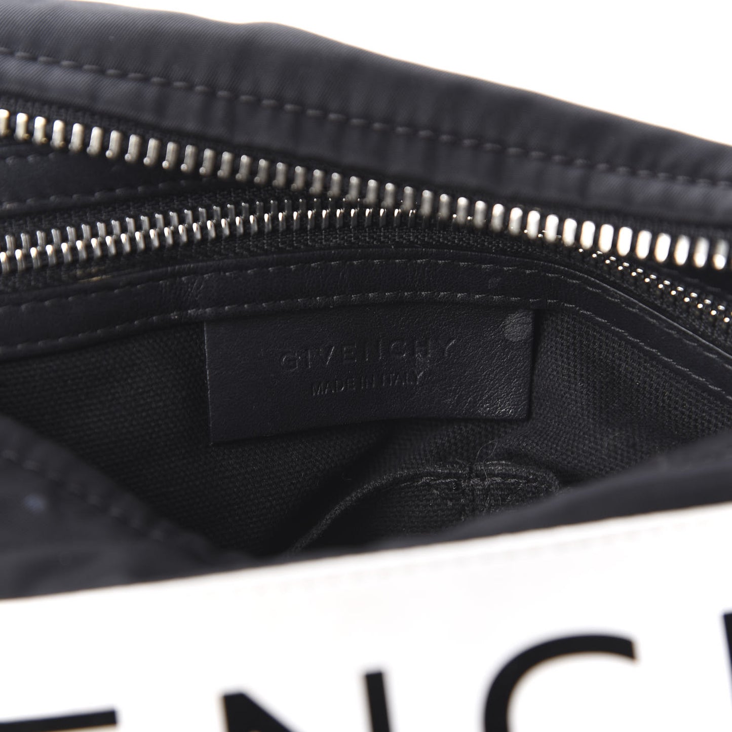 Nylon Small Logo Pandora Black