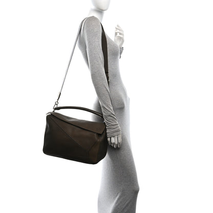 Loewe Calfskin Large Puzzle Bag Green 2 of 11