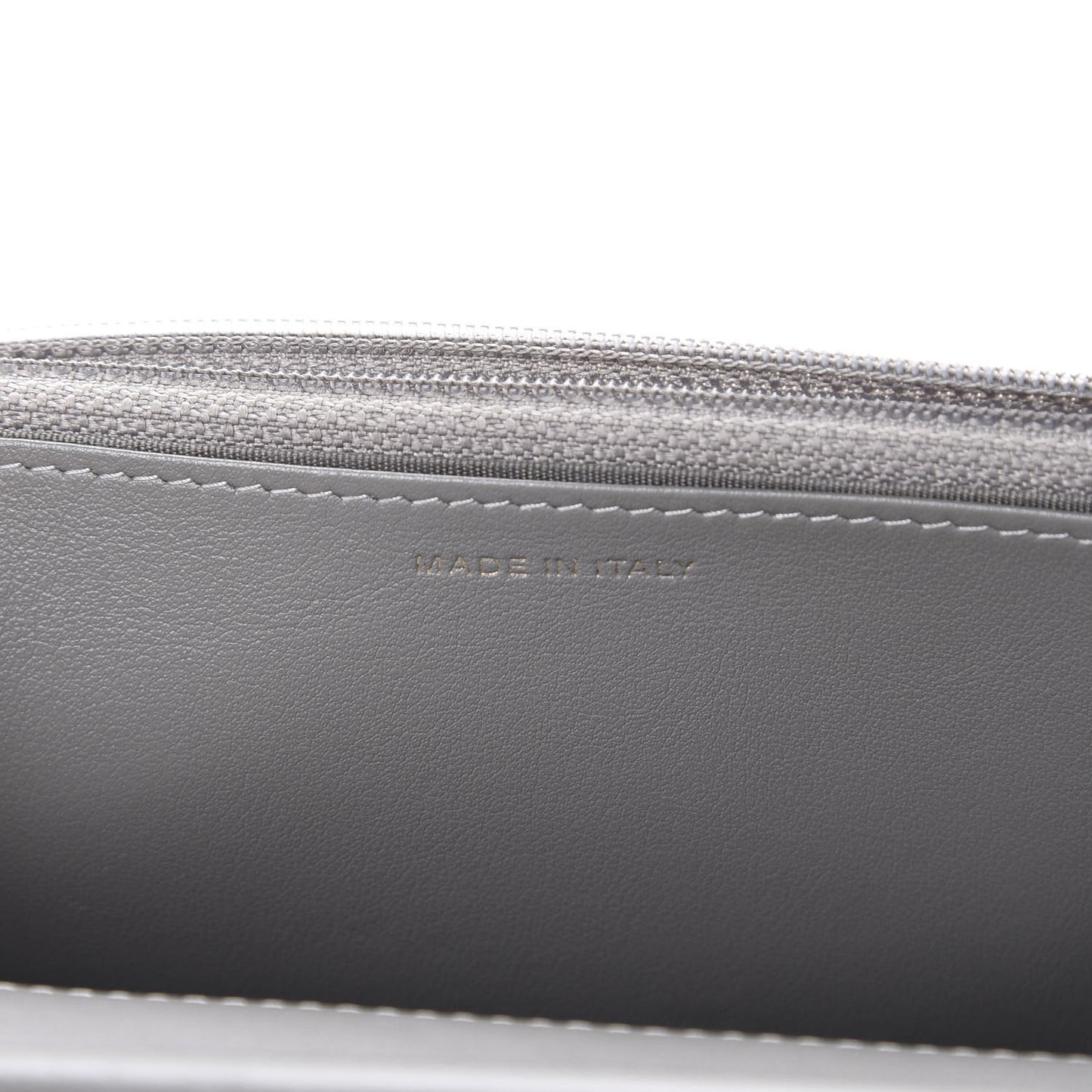 Caviar Quilted Boy Wallet On Chain WOC Grey