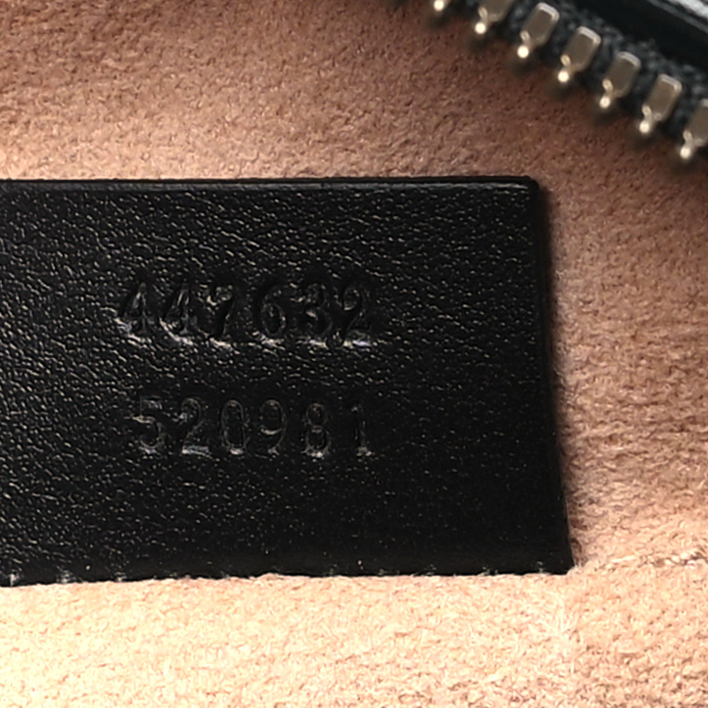 Calfskin Matelasse Animal Studs Small GG Marmont Chain Shoulder Bag Black