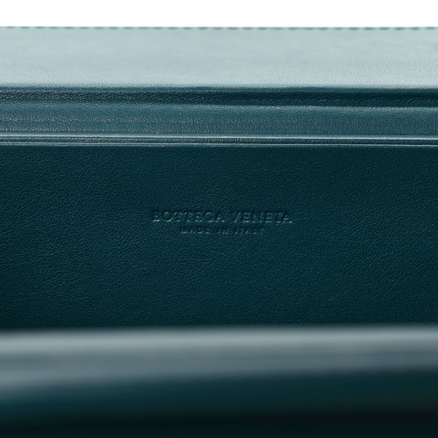 Butter Calfskin Messenger Ottanio