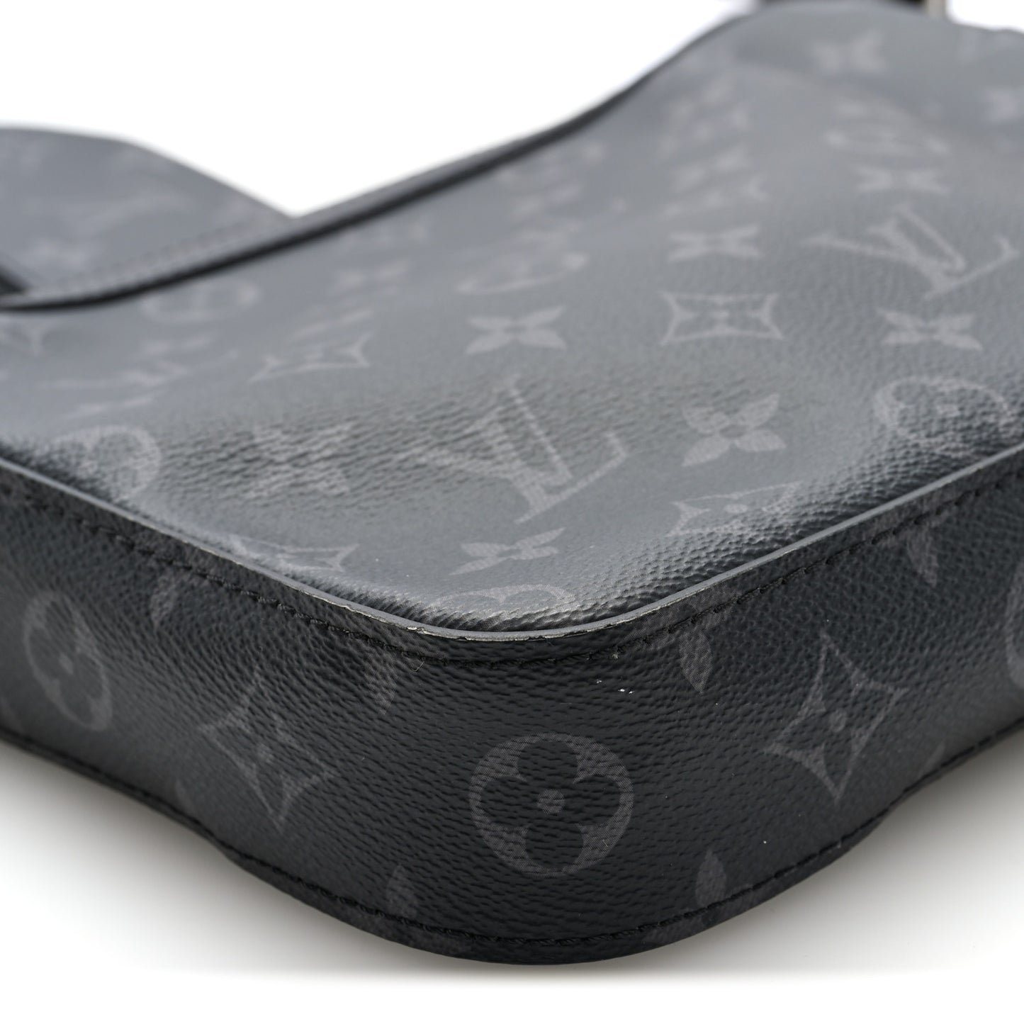 Reverse Monogram Eclipse Trio Messenger