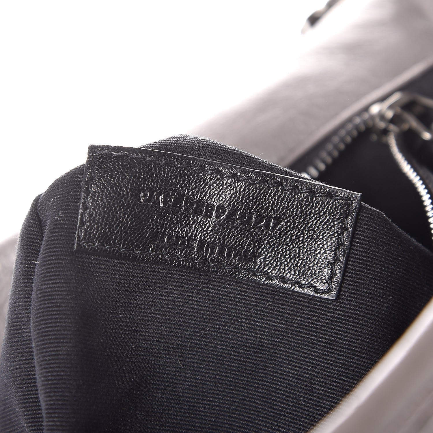 Saint Laurent Crinkled Calfskin Matelasse Monogram Medium Niki Chain Satchel Fog 8 of 10