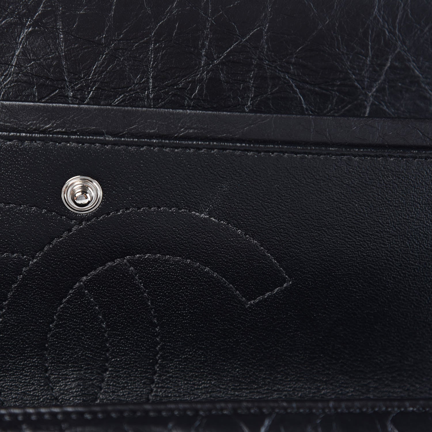 Chanel Aged Calfskin Chevron Quilted 2.55 Reissue 226 So Black 9 of 13