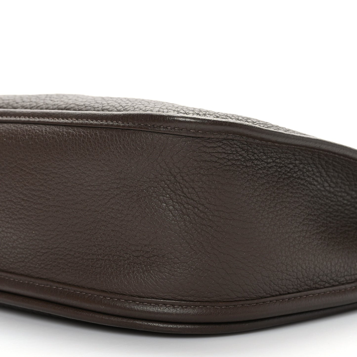 Taurillon Clemence Evelyne III GM Cafe