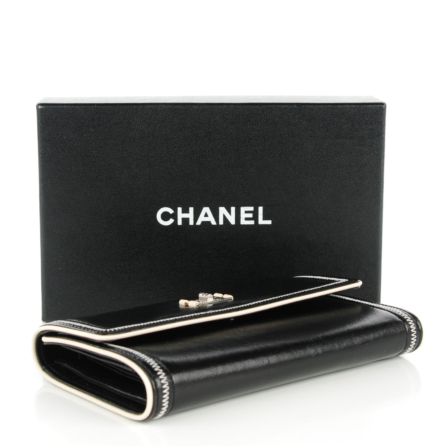 Lambskin Large Flap Wallet Black