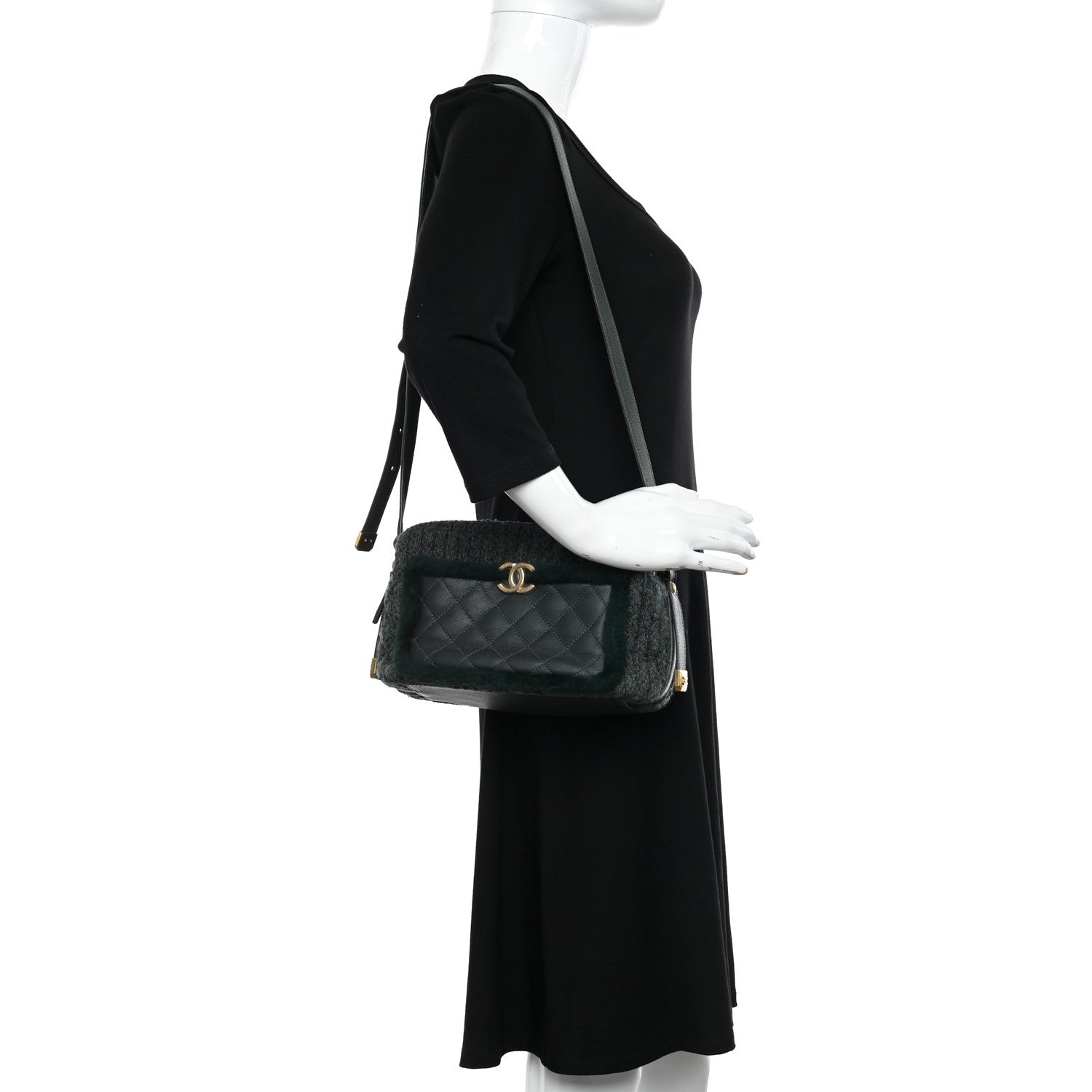 Chanel Tweed Shearling Grained Calfskin Camera Case Green 2 of 13