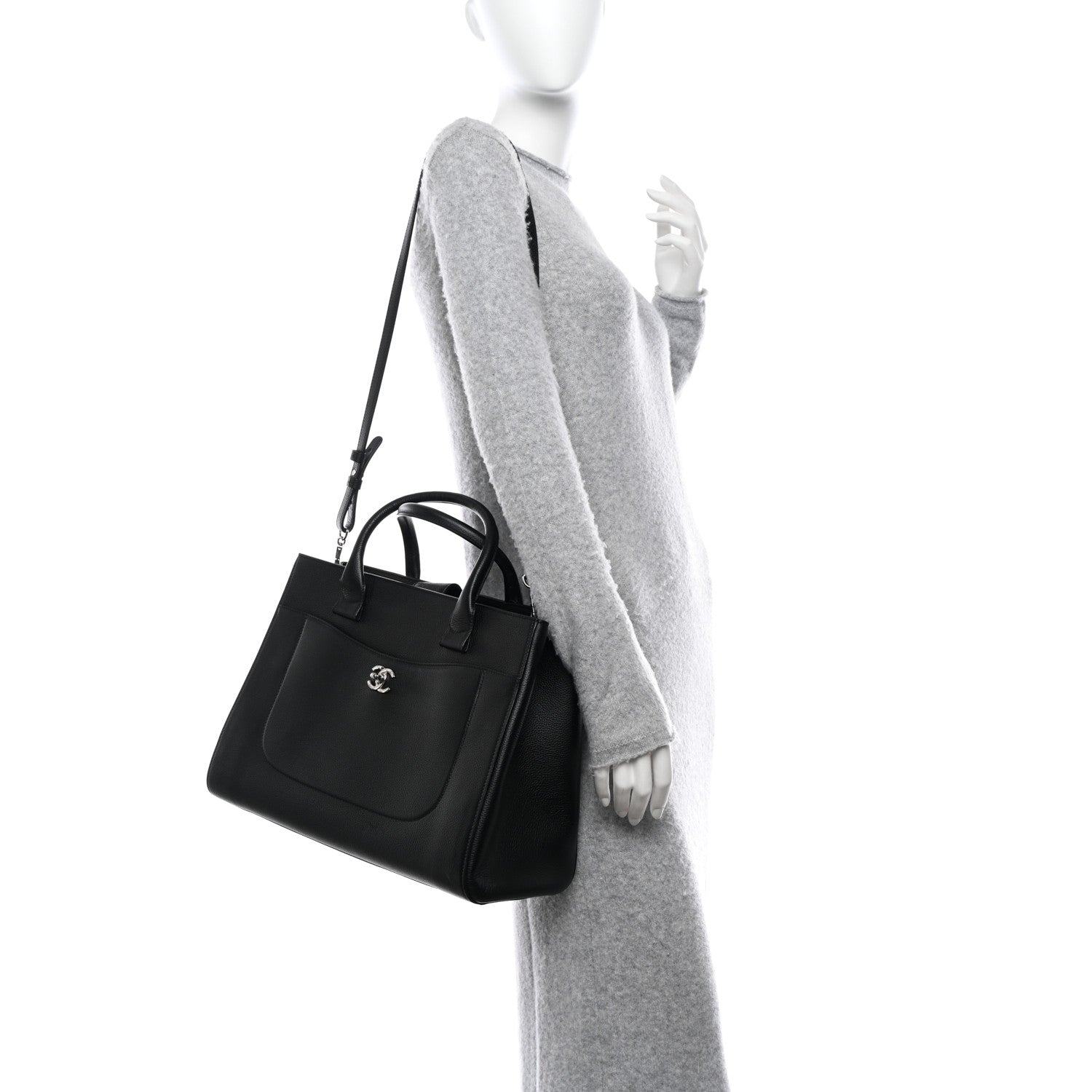 Chanel Grained Calfskin Large Neo Executive Shopper Tote Black 2 of 11