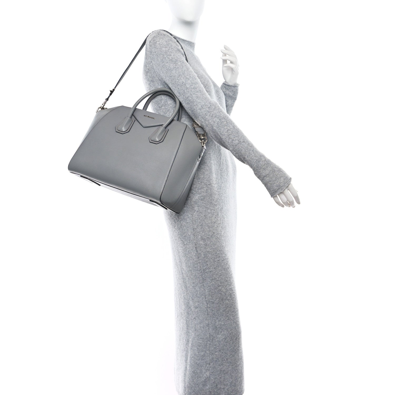 Givenchy Sugar Goatskin Medium Antigona Pearl Grey 2 of 9