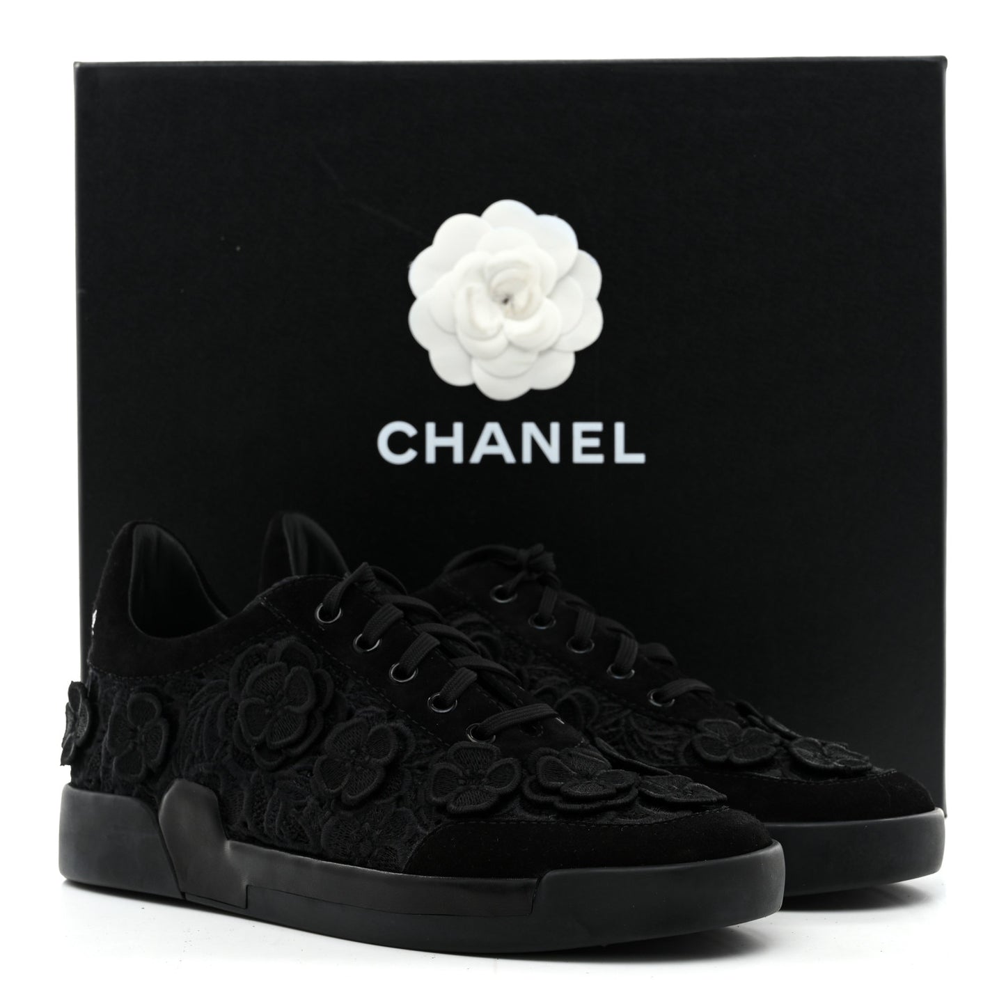 Suede Embroidered Flower Sneakers 39 Black